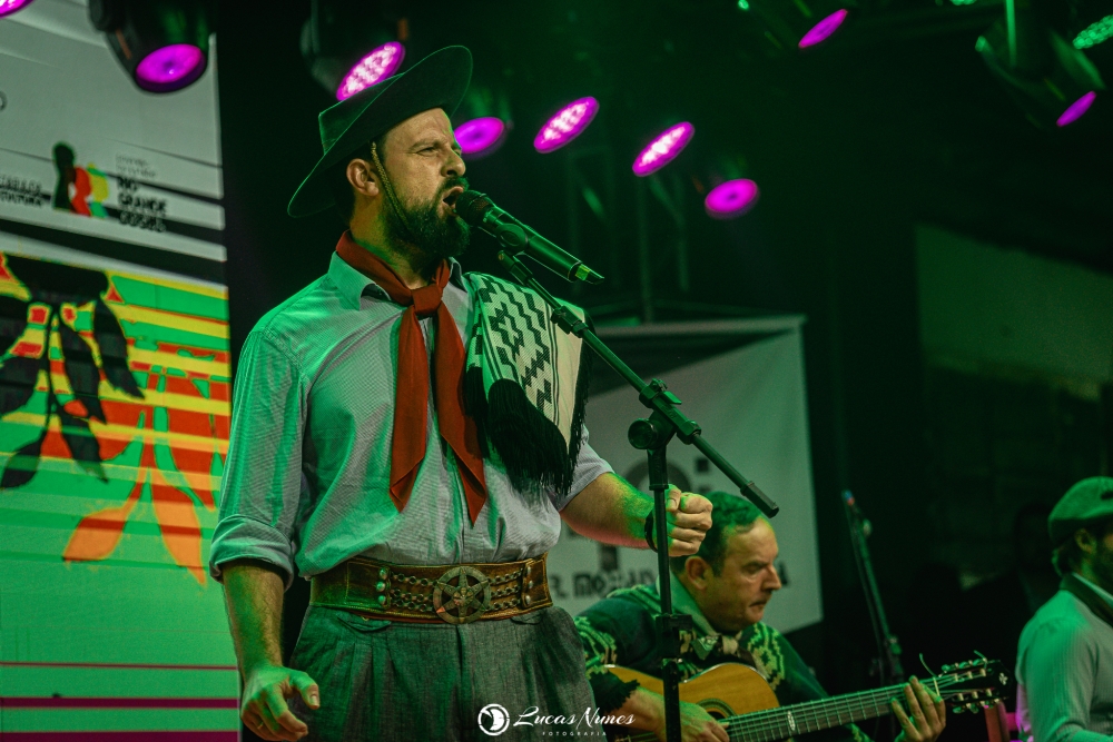 Nove composições se apresentam na primeira noite da Fase Geral do 39º Carijo da Canção Gaúcha